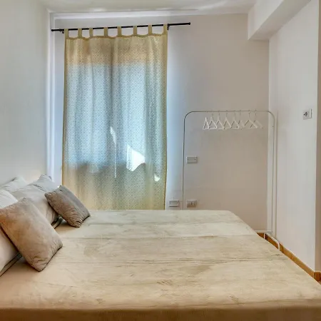 Izzhome Everyway Appartement Pula