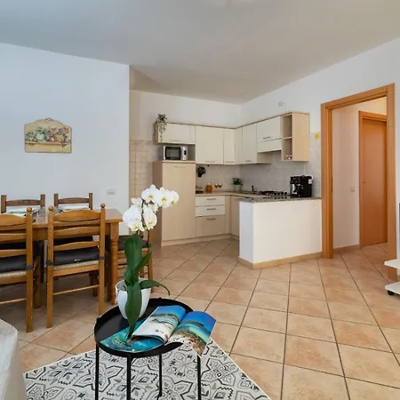 Izzhome Everyway * Pula